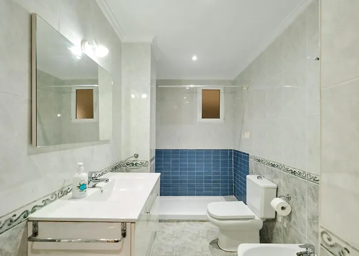 Atarazanas Flat *